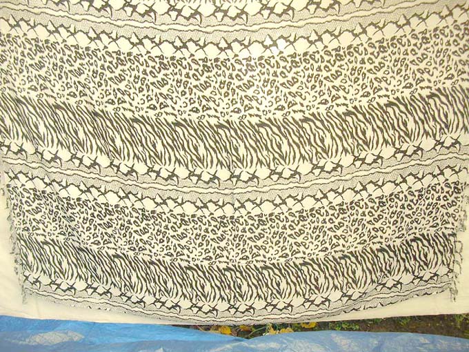 g7-animal-skin-wrapskirt-sarong04