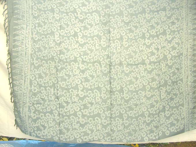 r4-bali-floral-rayon-sarong-08