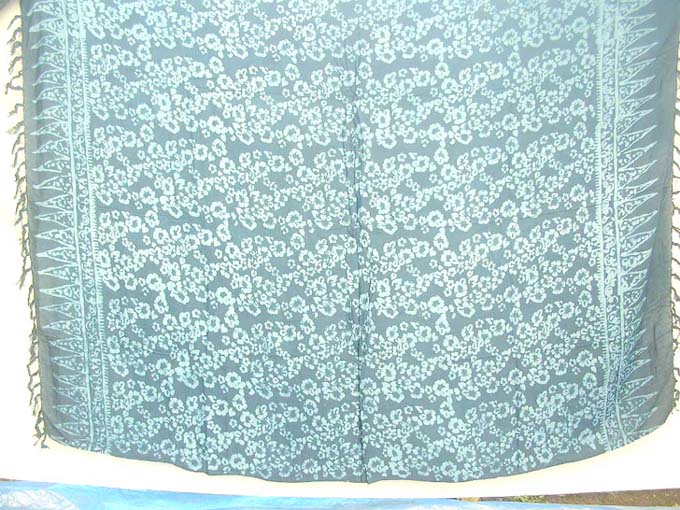 r4-bali-floral-rayon-sarong-09