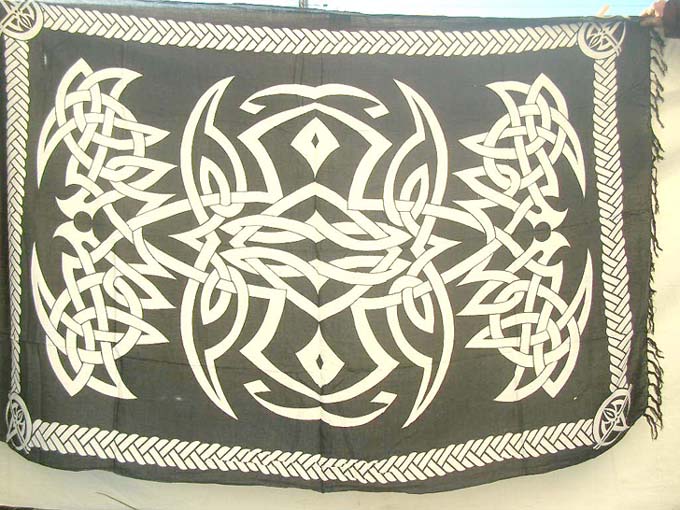 r4-celtic-wiccan-pagan-sarong-04alter-cloth