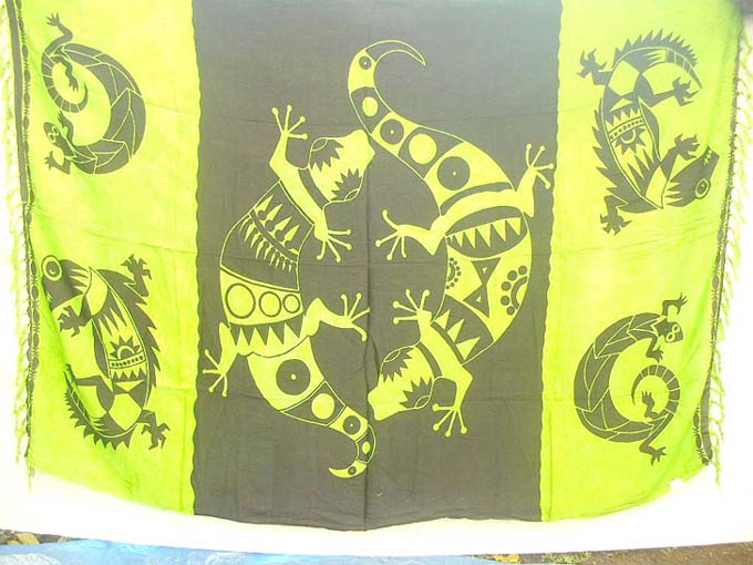 r4-handmade-apparel-lavalava05