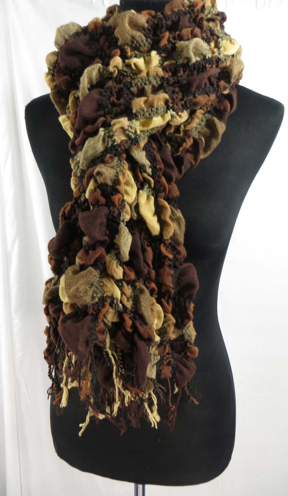 bubble-scarf-slayer-di1-47zb