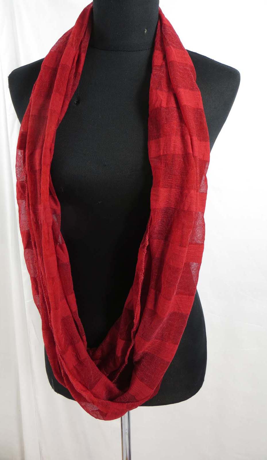 infinity-scarf-u2-75x