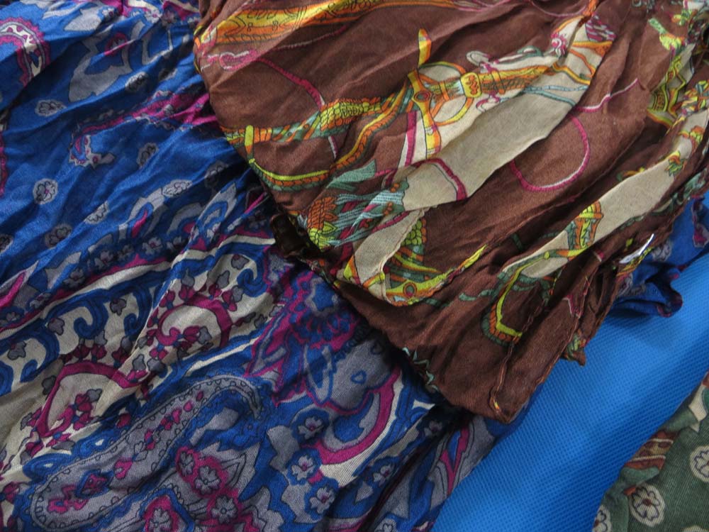 light-shawl-sarong-db2-18d