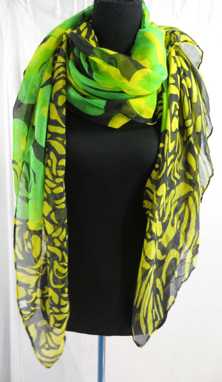 light-shawl-sarong-u3-97i