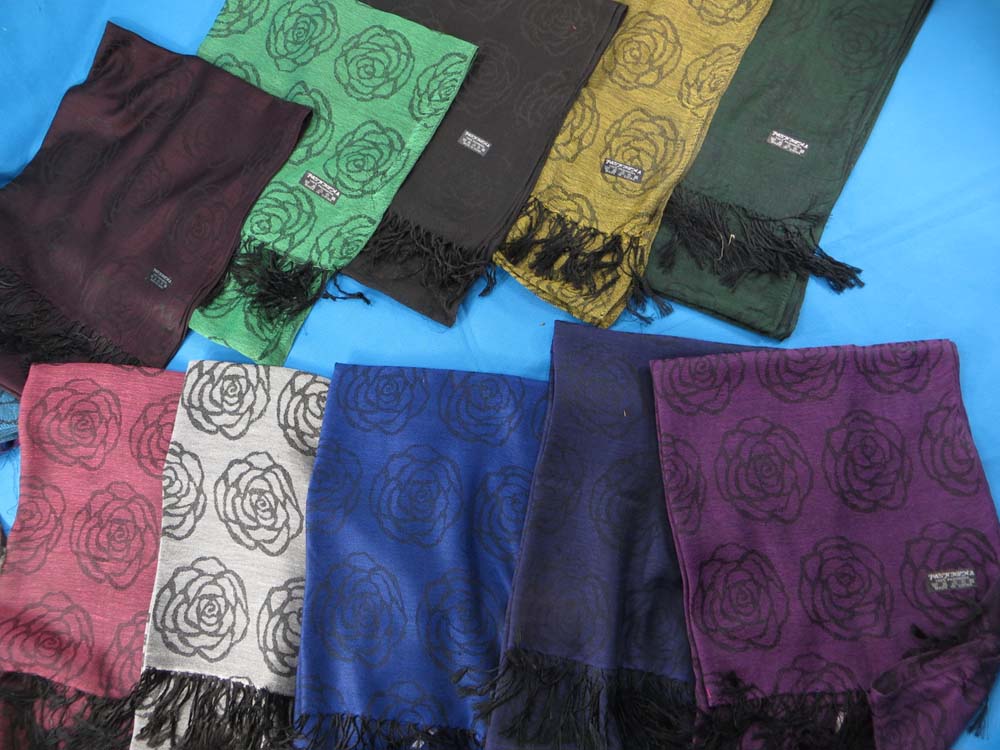 pashmina-scarf-u2-81a