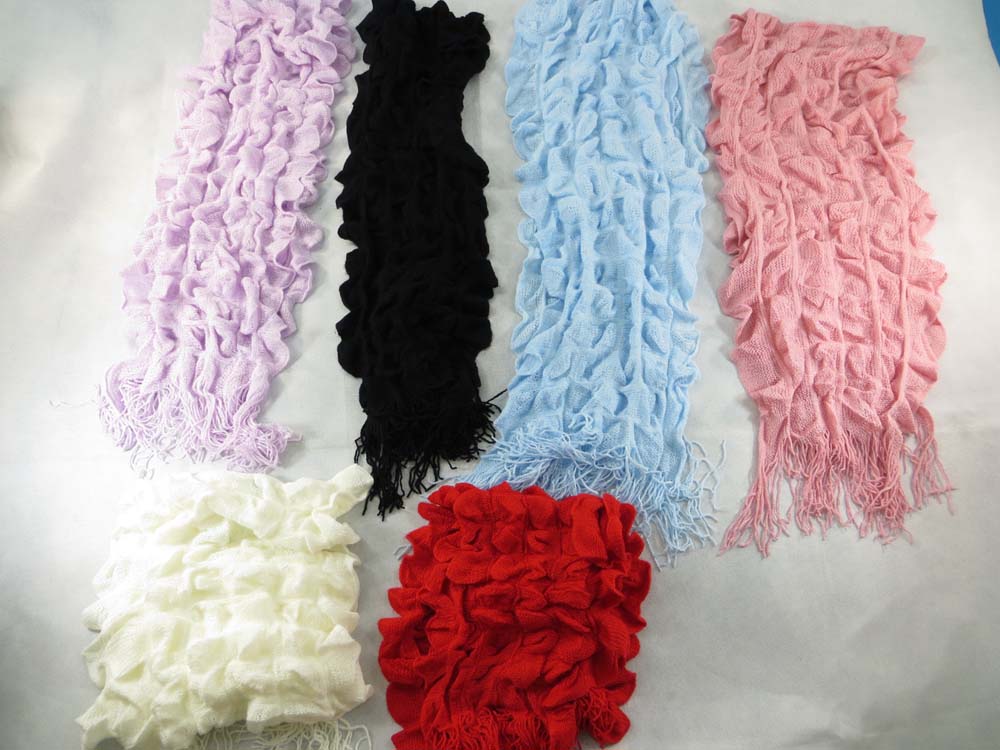ruffle-scarves-u6-123a