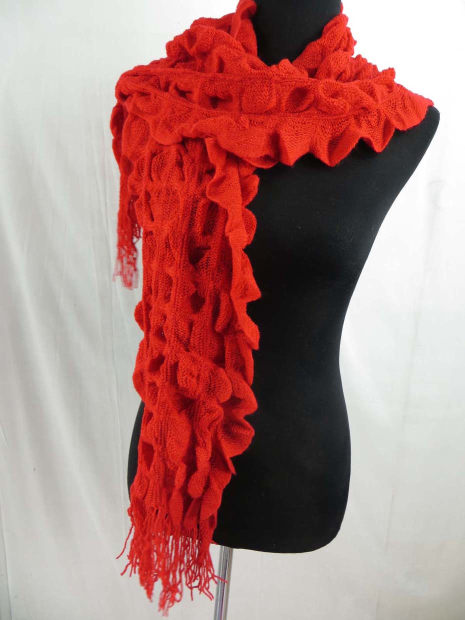 ruffle-scarves-u6-123j