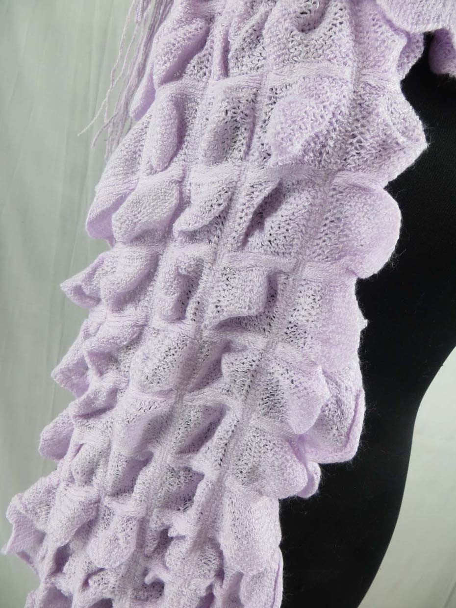 ruffle-scarves-u6-123n