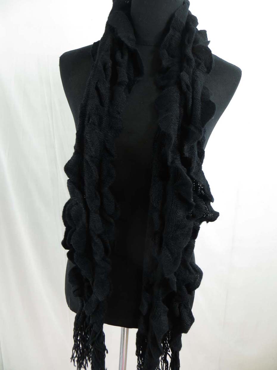 ruffle-scarves-u6-123r