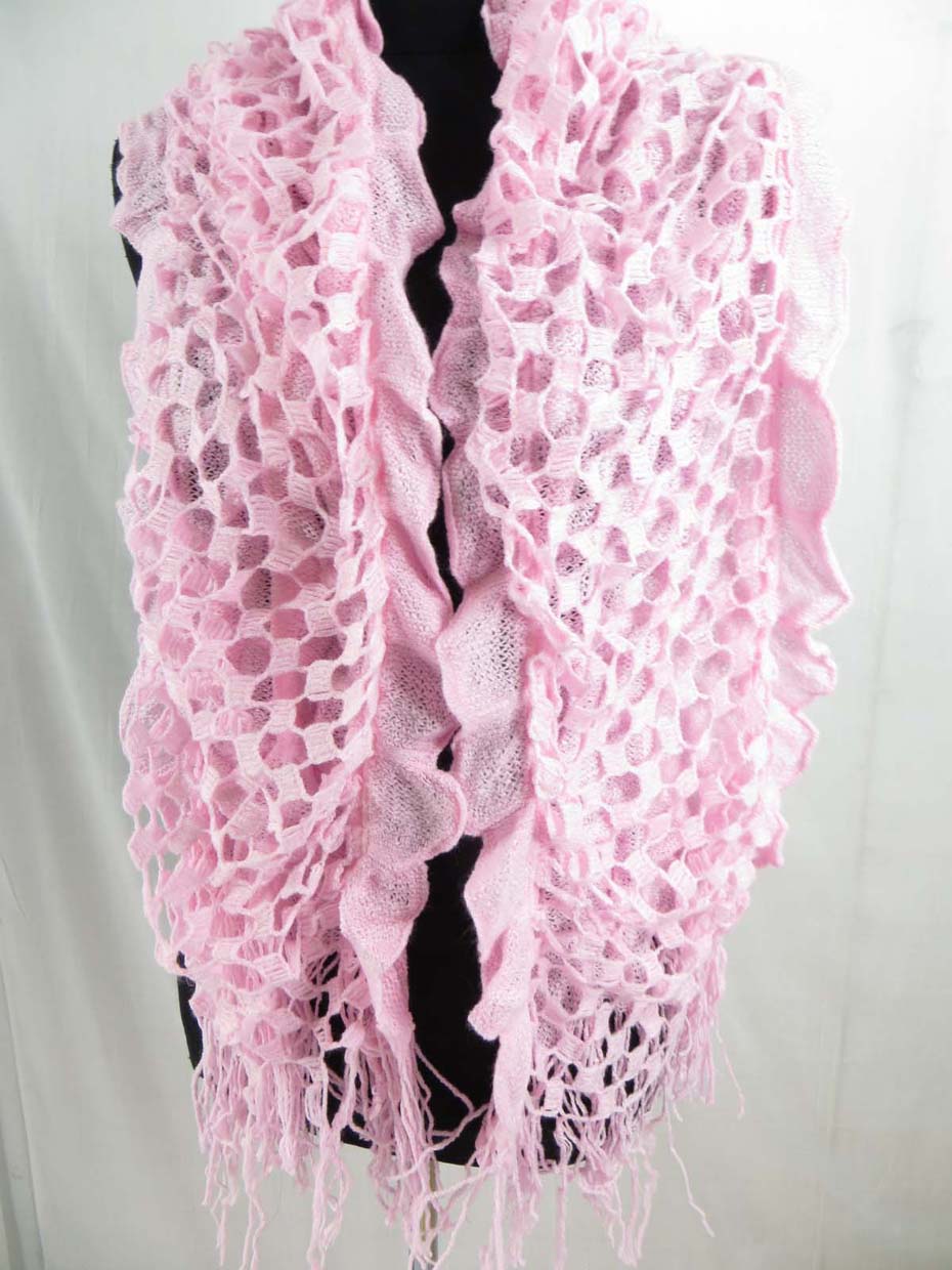 ruffle-scarves-u6-124j