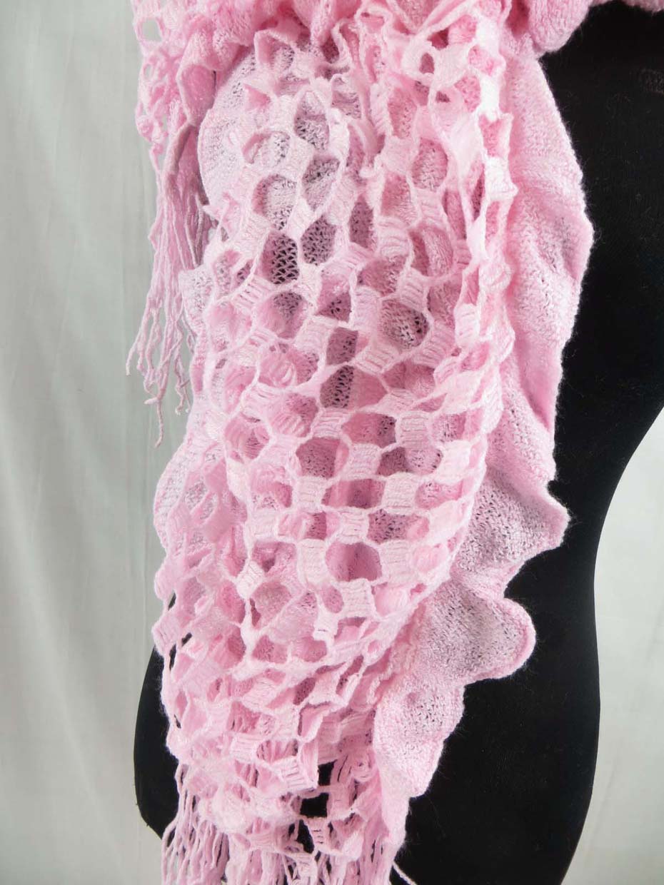 ruffle-scarves-u6-124k