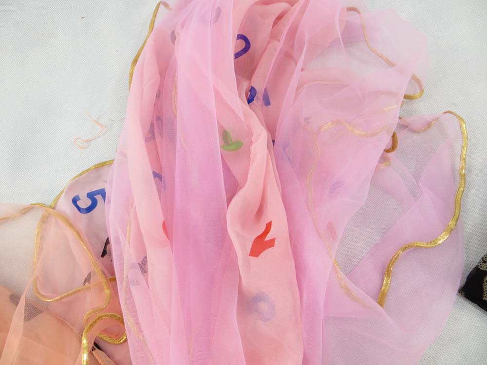 sheer-scarf-u5-136f