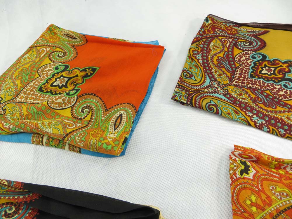 square-scarf-01c
