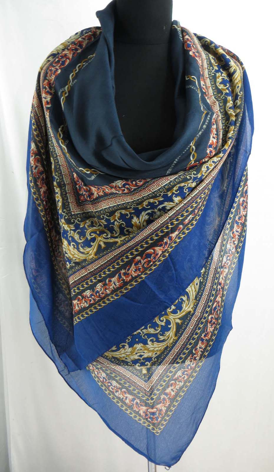 square-scarf-02q