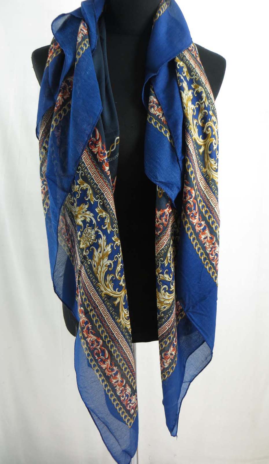 square-scarf-02r