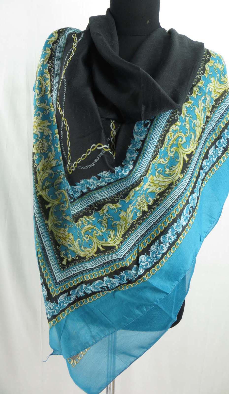 square-scarf-02zk