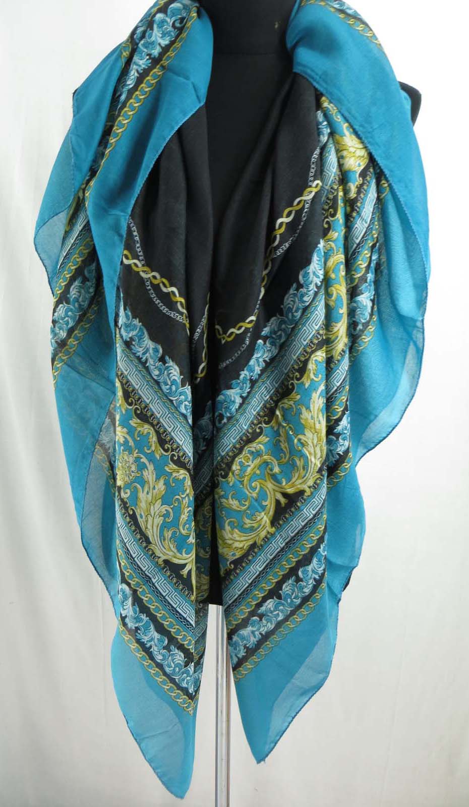 square-scarf-02zl