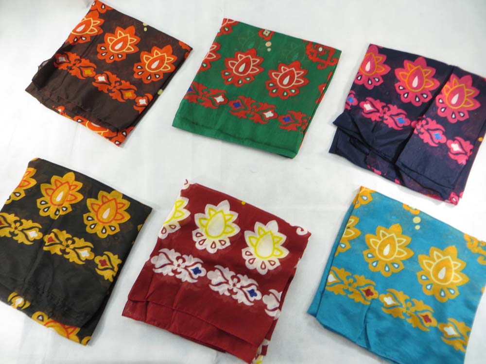square-scarf-04a