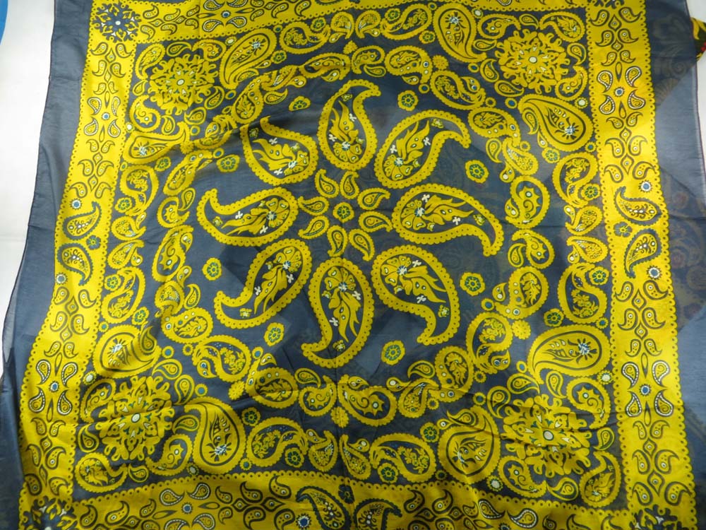 square-scarf-05n