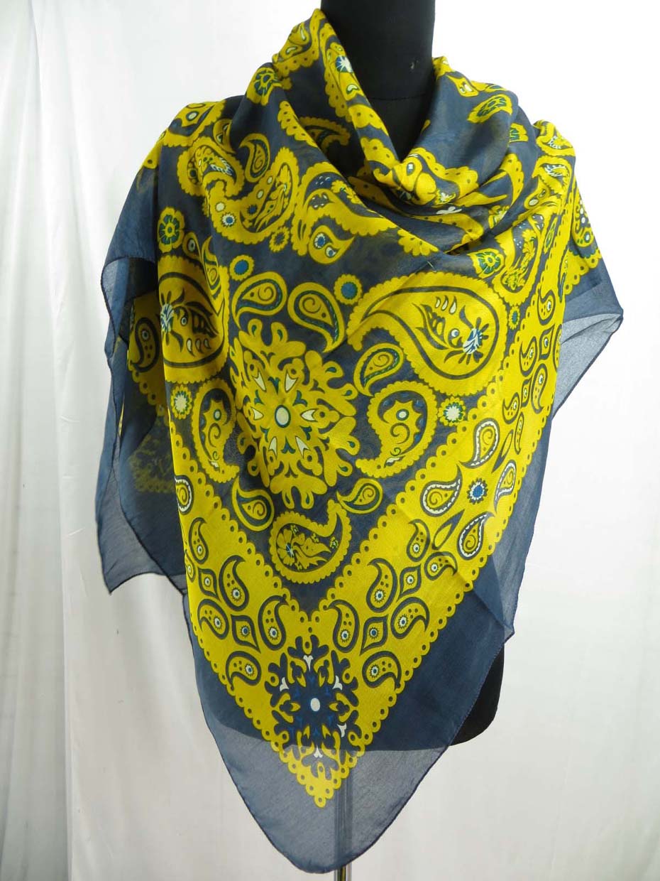 square-scarf-05p