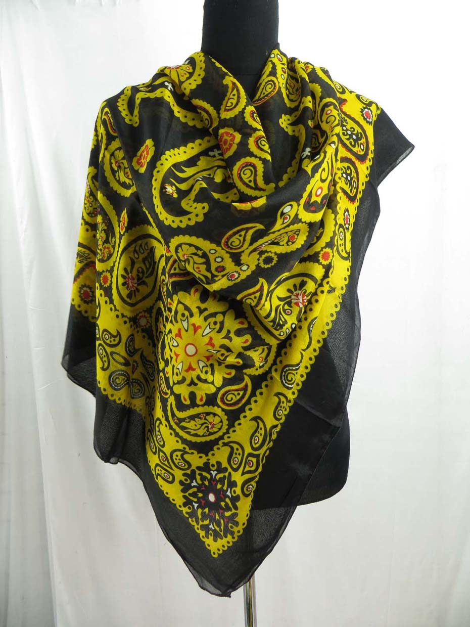 square-scarf-05s