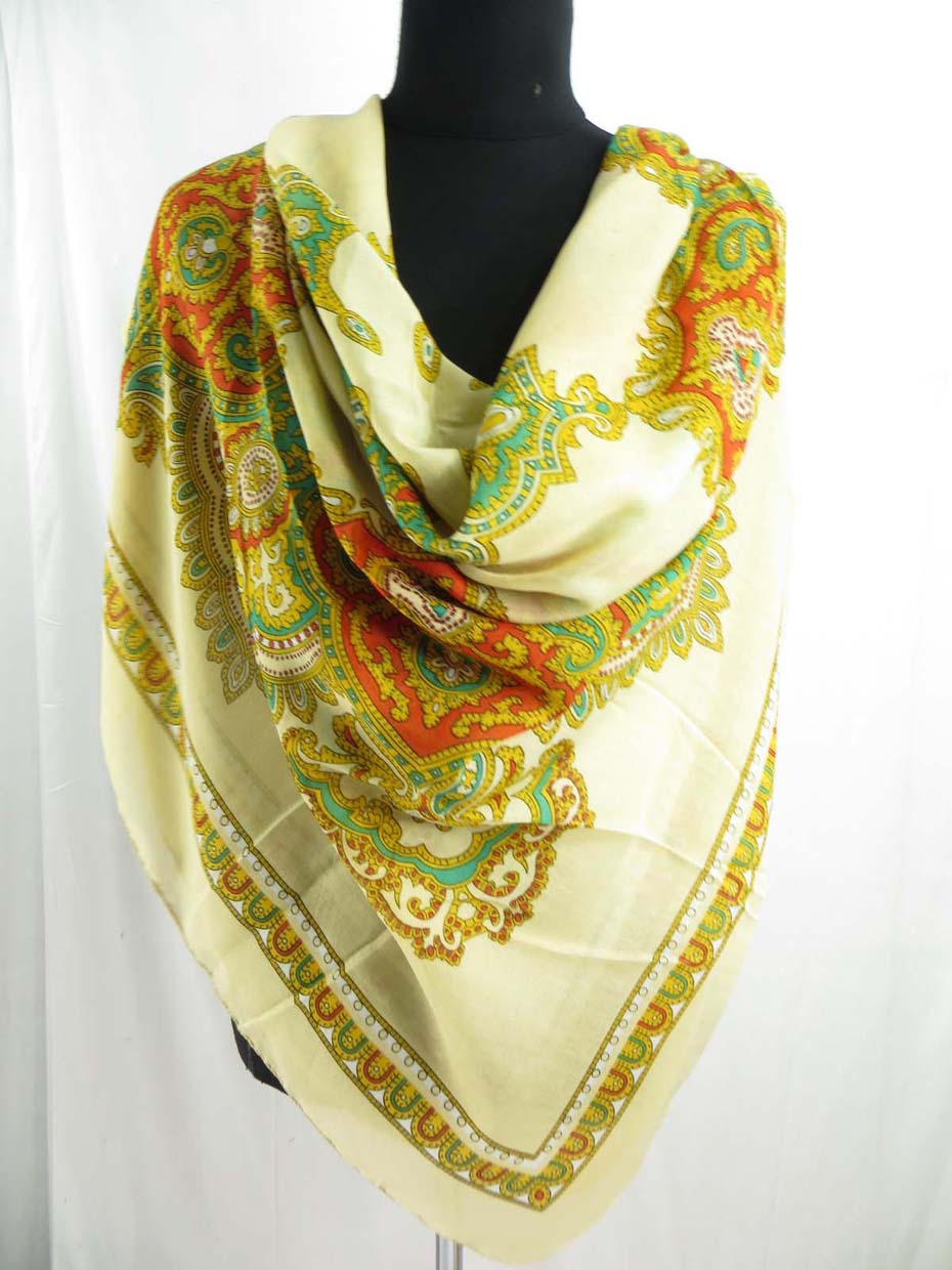 square-scarf-07h