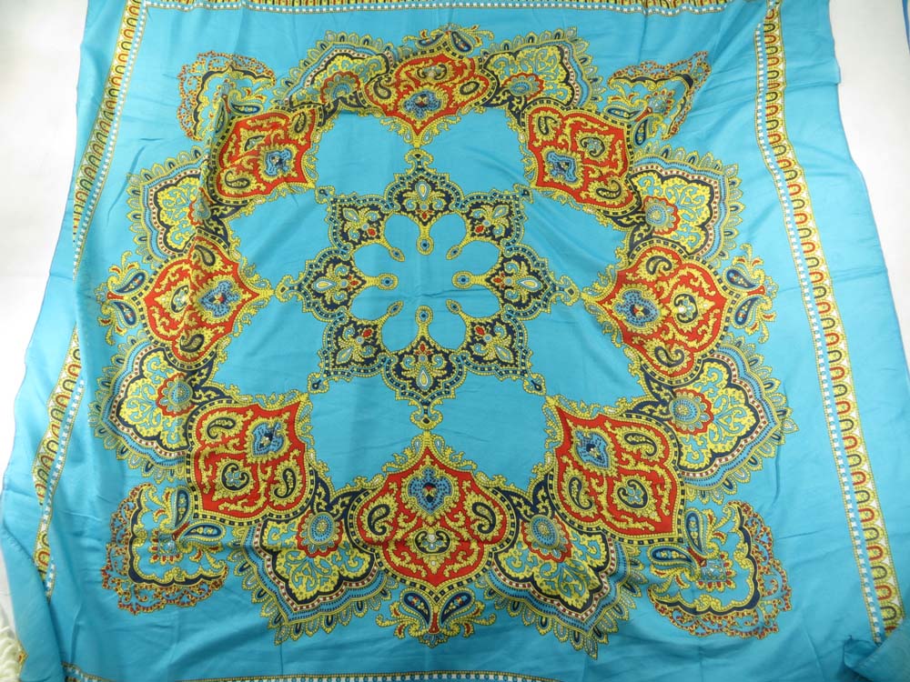square-scarf-07o