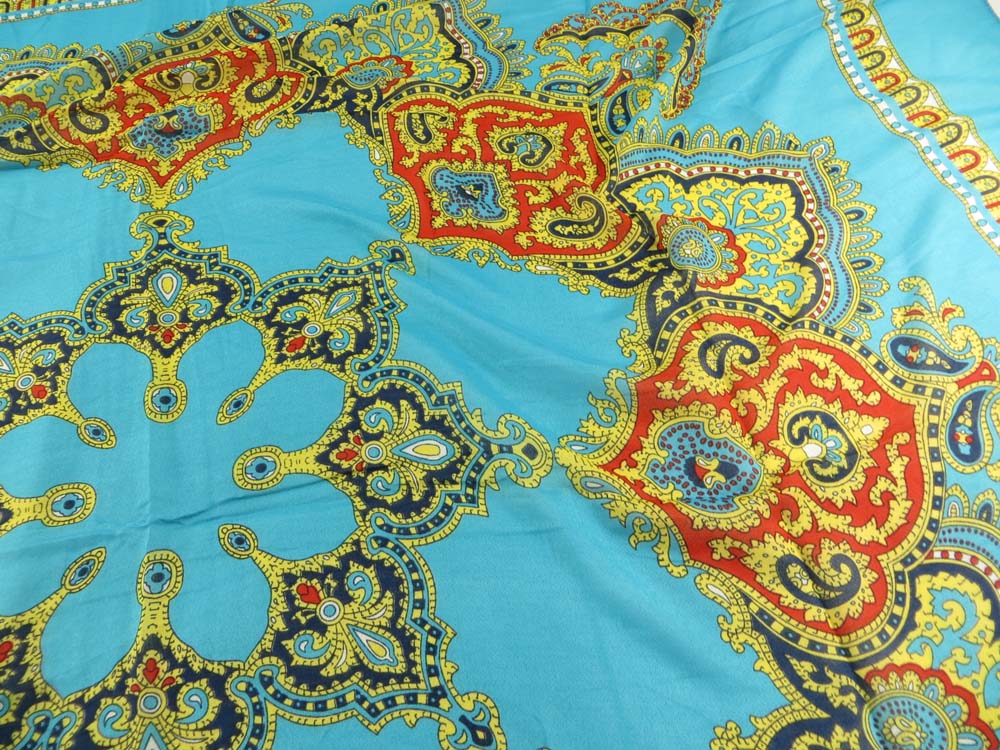 square-scarf-07p