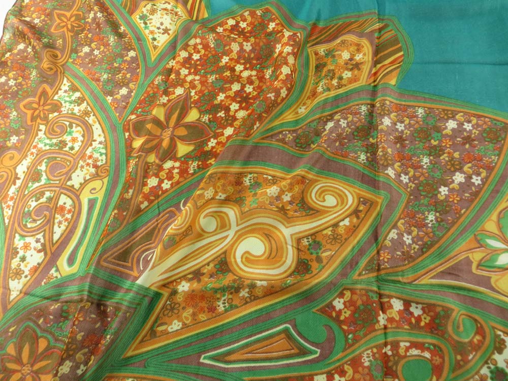 square-scarf-08o