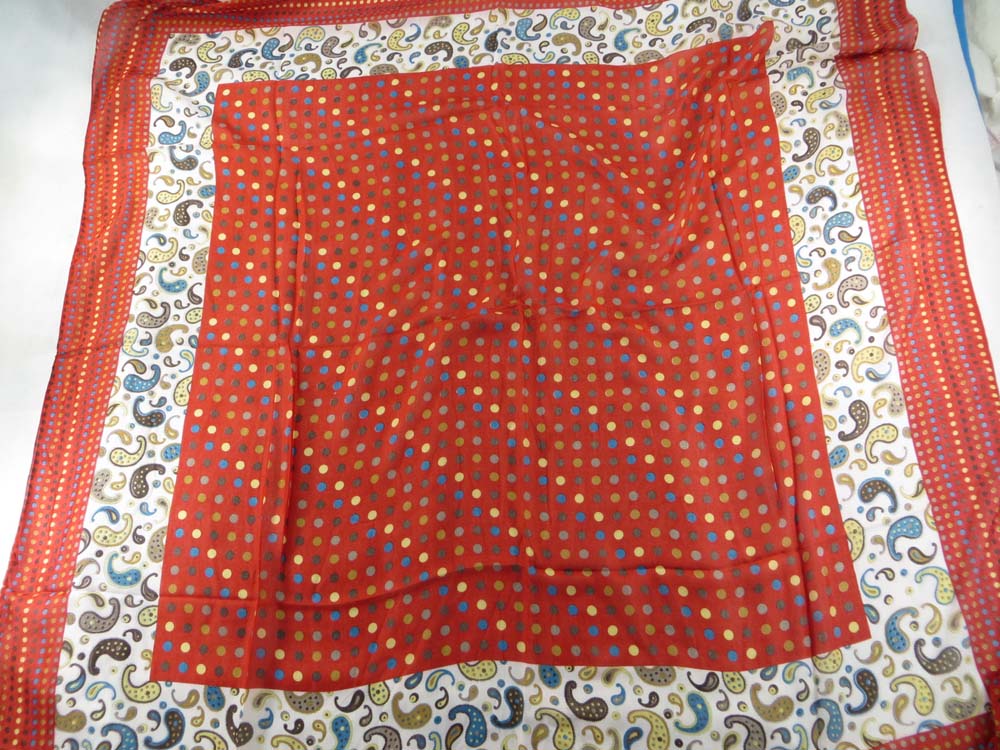 square-scarf-09t