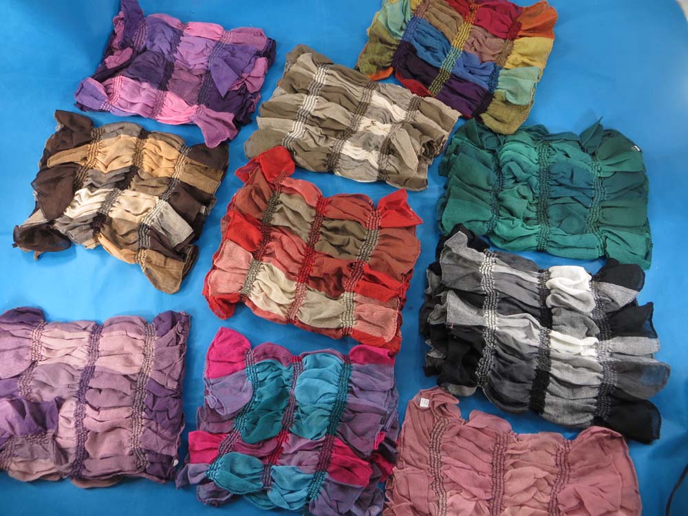 trendy-scarf-di1-51a