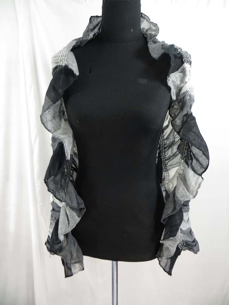 trendy-scarf-di1-51o
