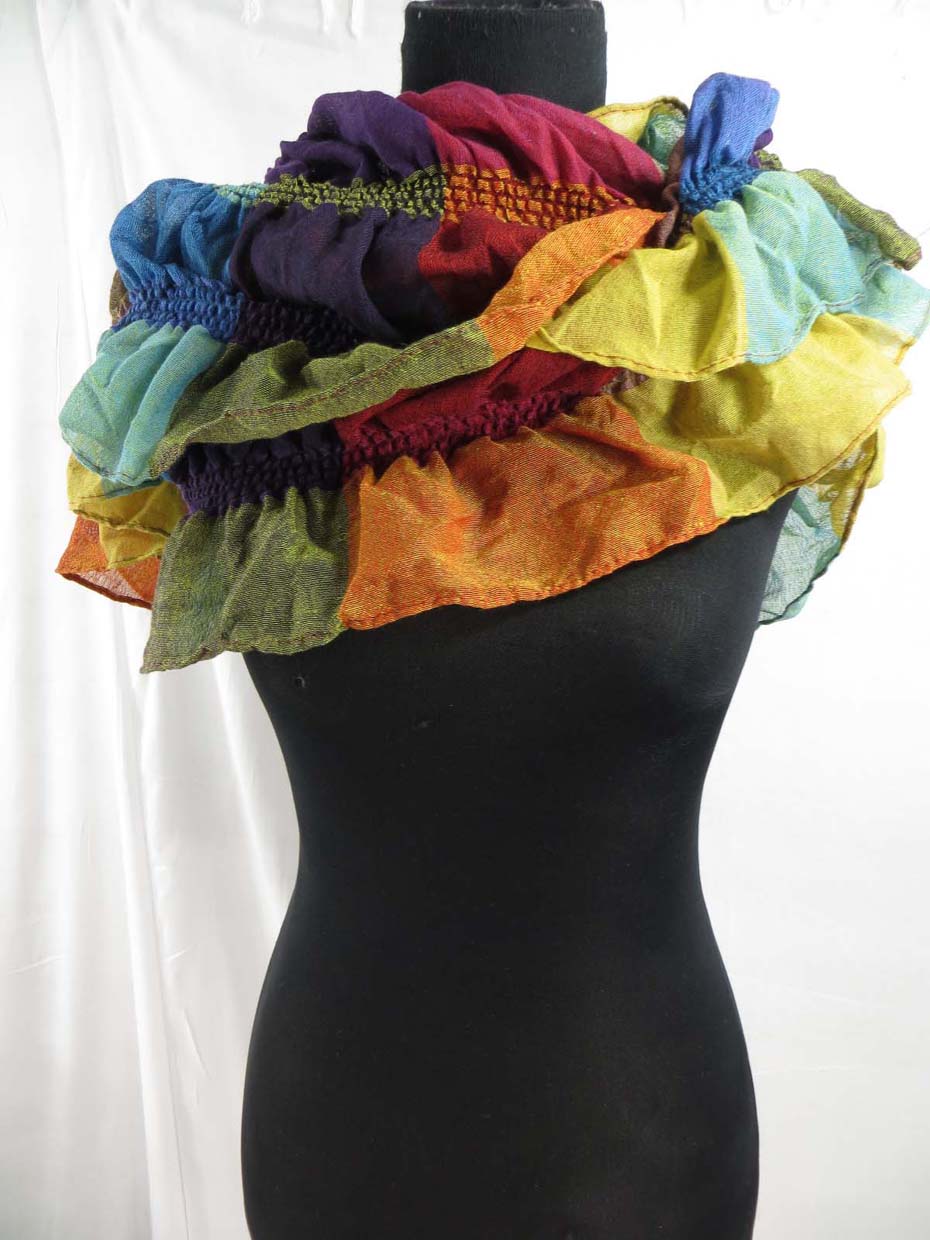trendy-scarf-di1-51t