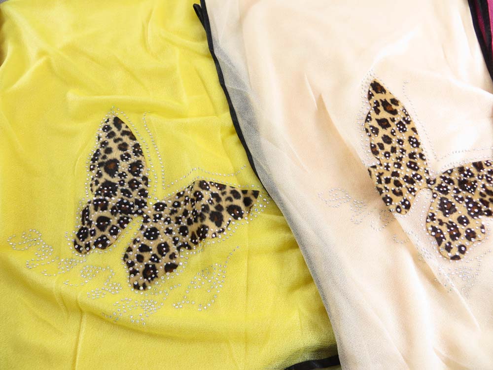 trendy-scarf-u5-135c