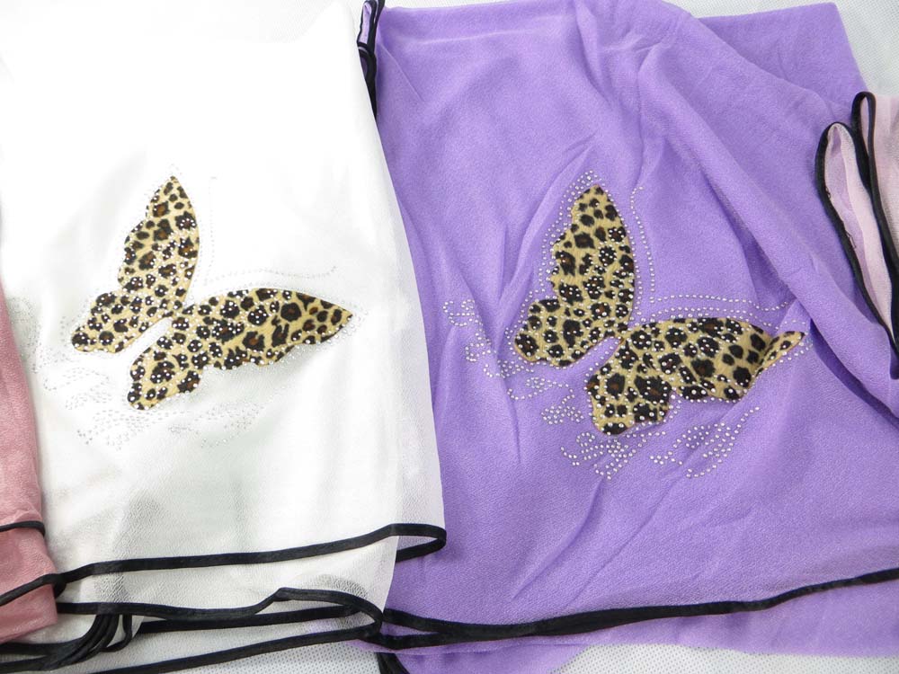 trendy-scarf-u5-135f