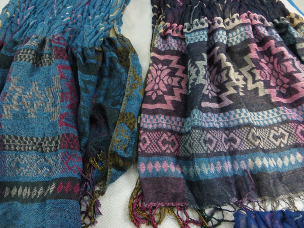 trendy-scarf-u6-127c