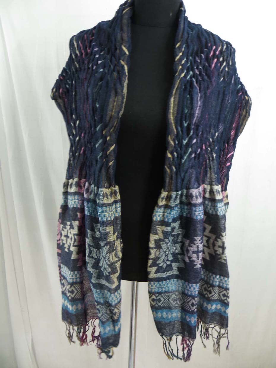 trendy-scarf-u6-127y