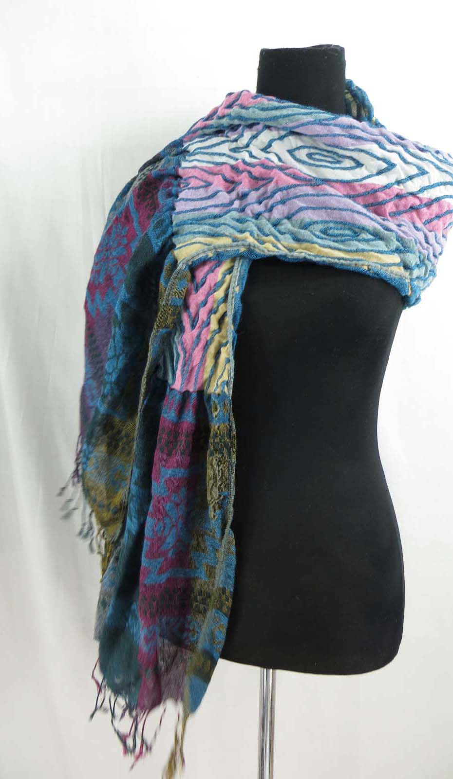 trendy-scarf-u6-127zg