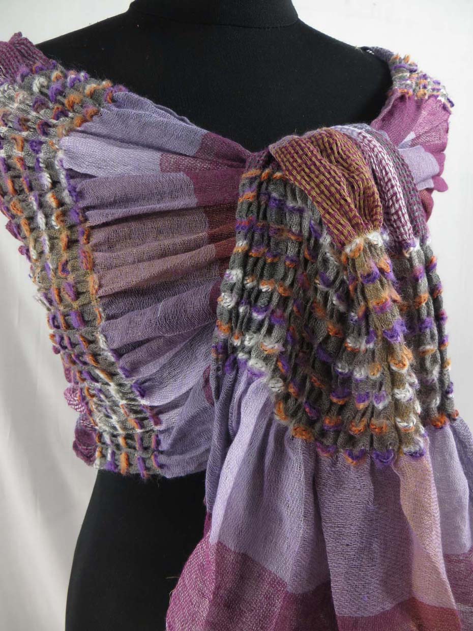 women-scarves-db4-33p