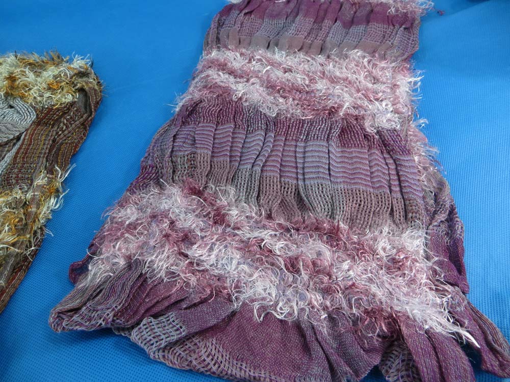 women-scarves-db4-34e