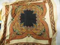 square-scarf-01o