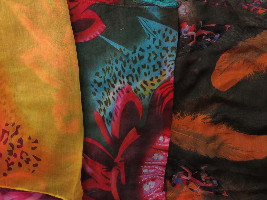 sarongscarf34mr11e