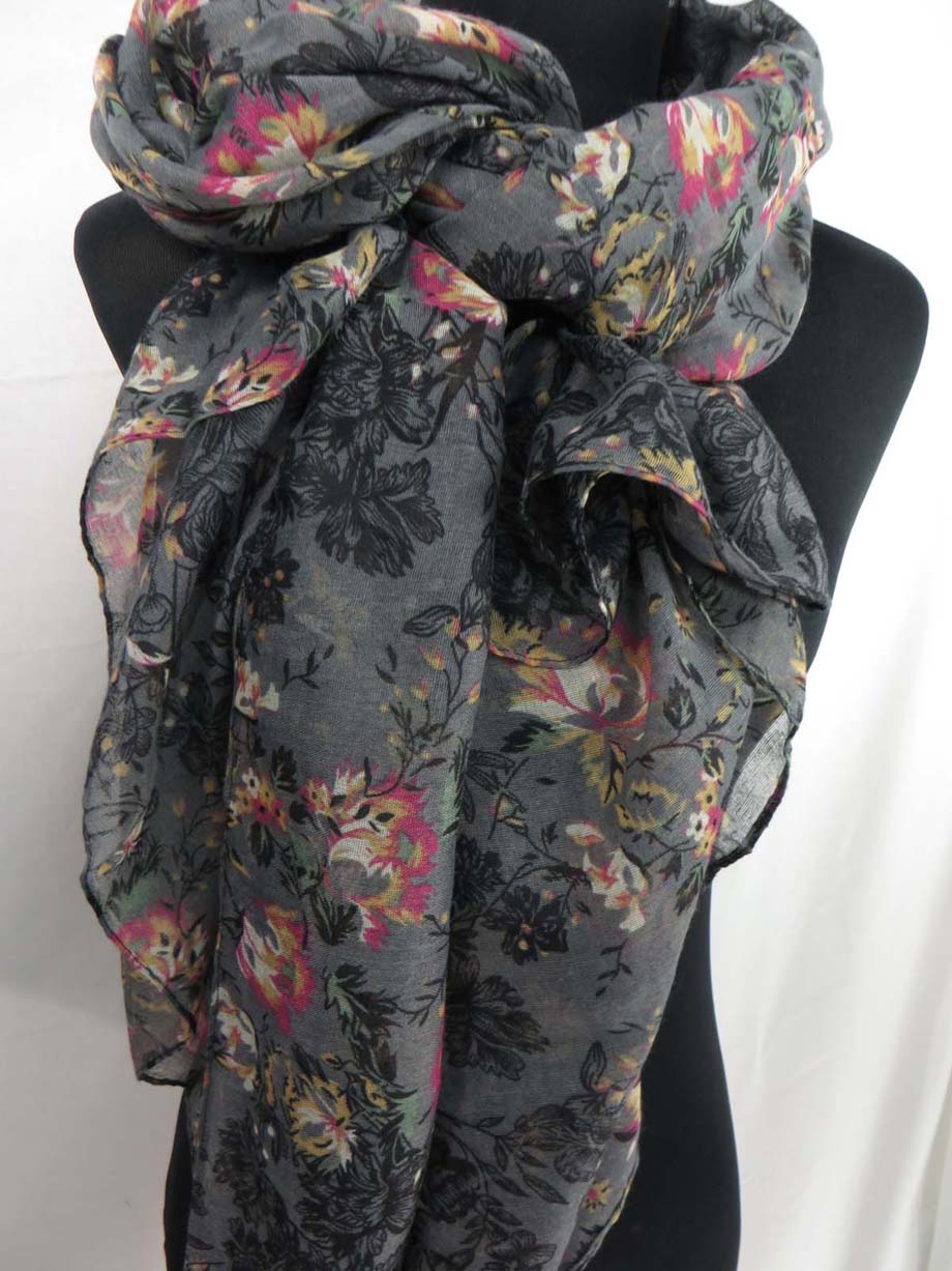 sarongscarf40mr7xd