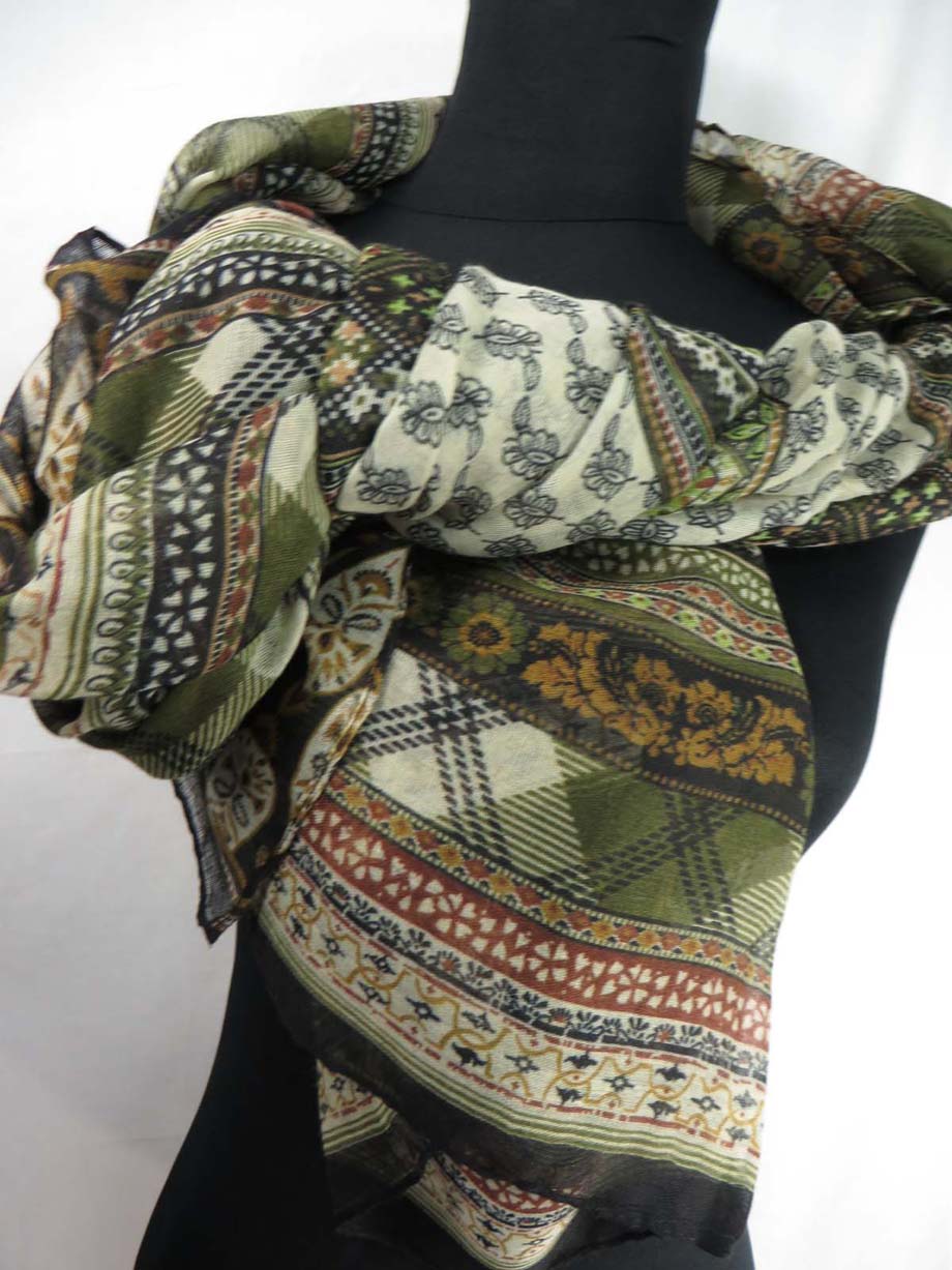 sarongscarf42mr7ws