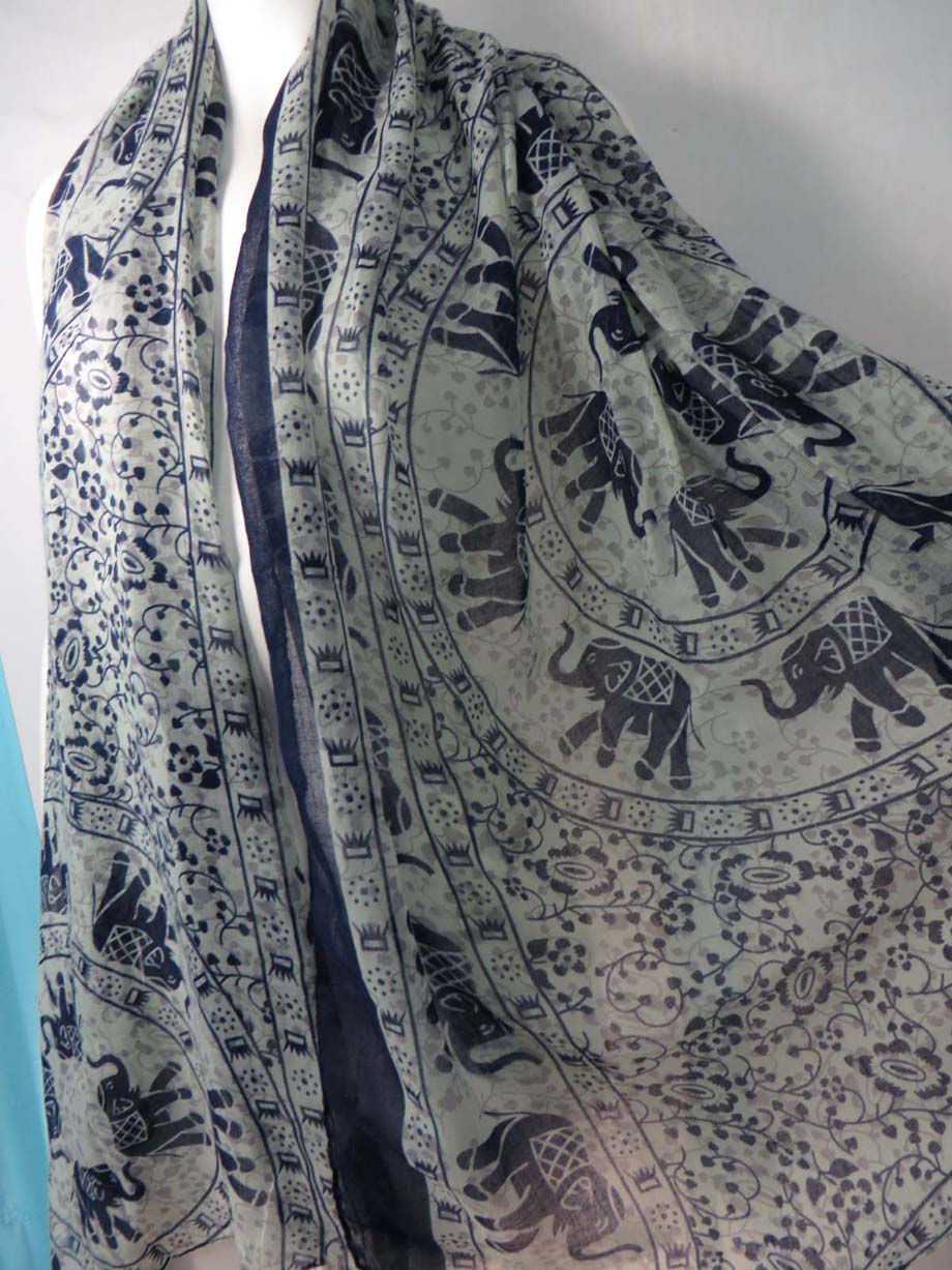 scarfsarong37mr11ut