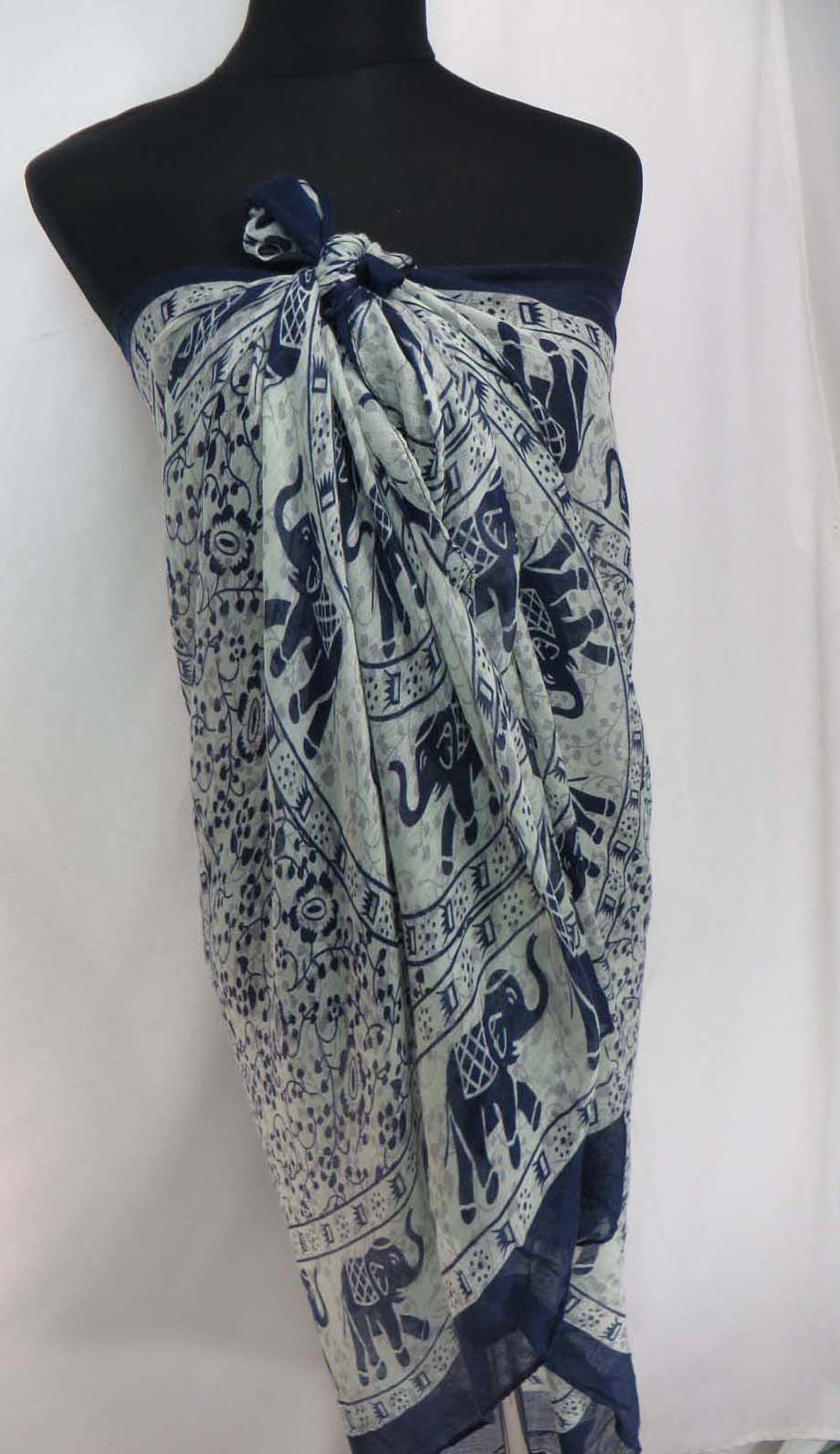 scarfsarong37mr11wc