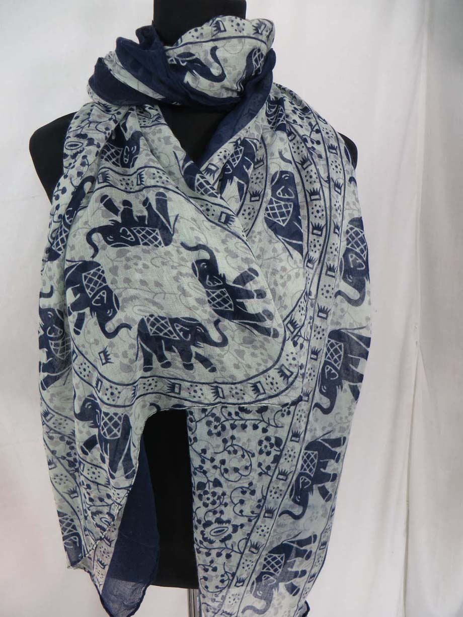 scarfsarong37mr11wh
