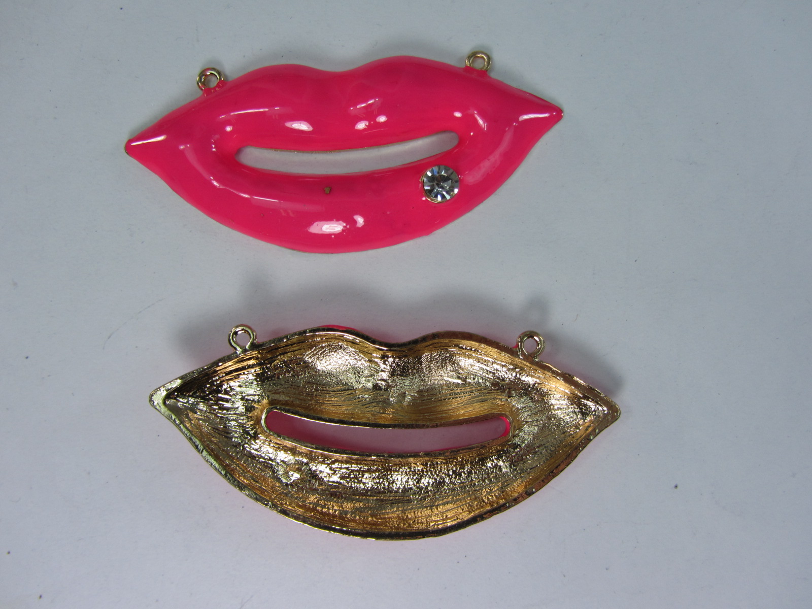 pendant40e