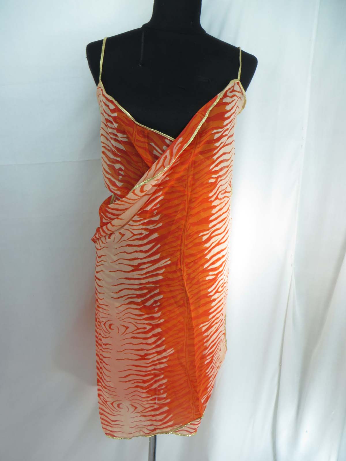 sarong10wg